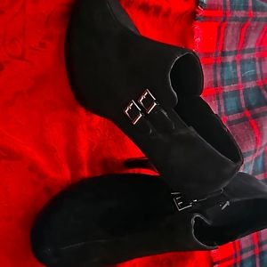 Fioni shoes, black, size 8  1/2 W